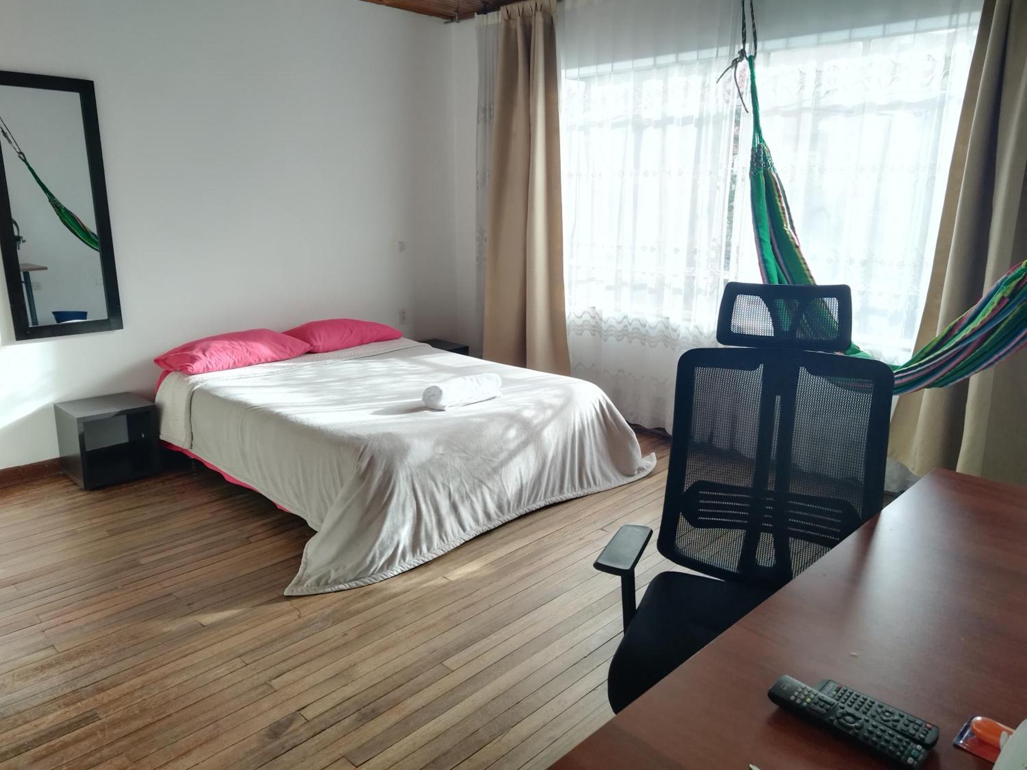 Casa En Bogota Ubicada En Zona Central エクステリア 写真