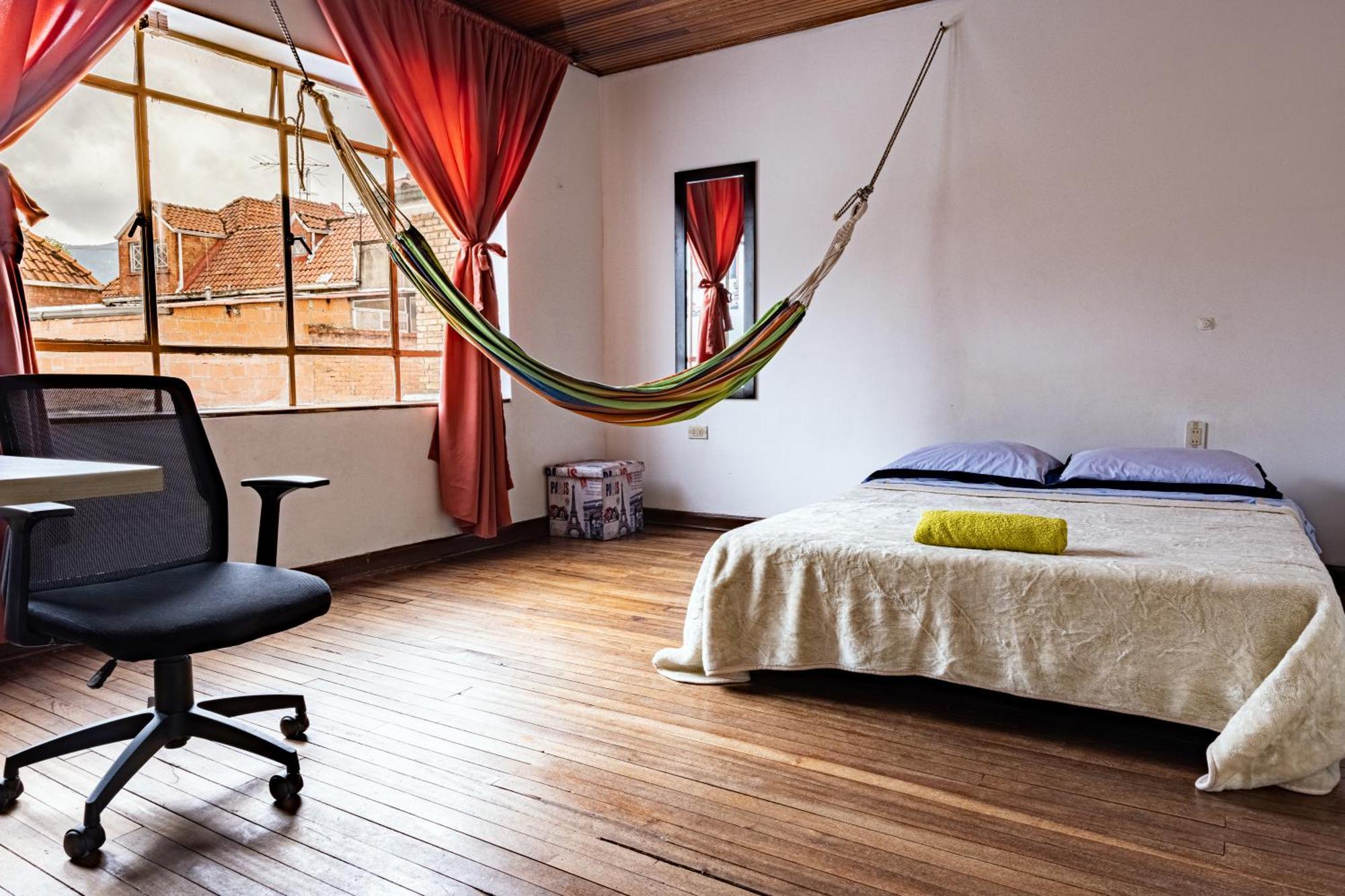 Casa En Bogota Ubicada En Zona Central エクステリア 写真