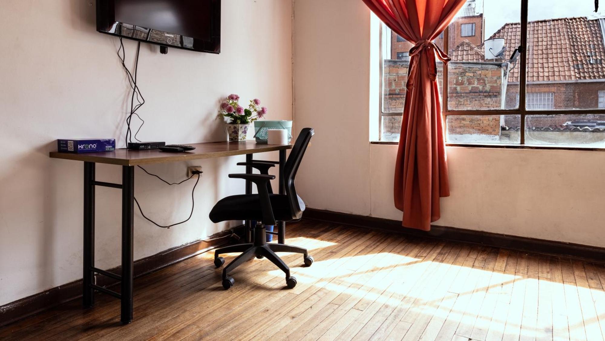 Casa En Bogota Ubicada En Zona Central エクステリア 写真